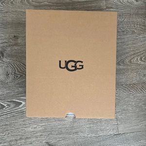 UGG WEYLYN BOOTS